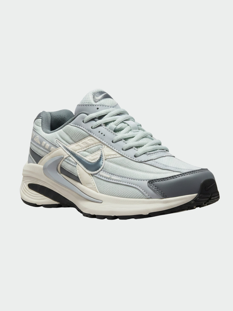 Nike Initiator