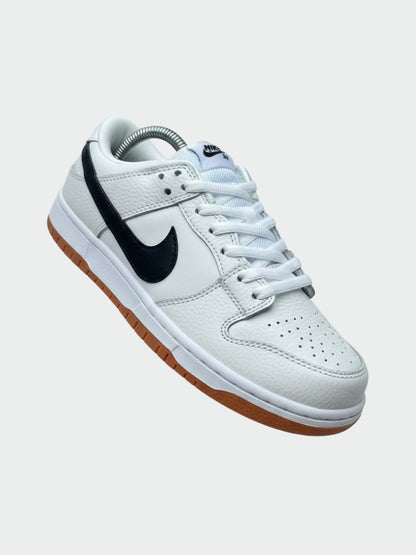 Nike Sb Dunk Low White Gum