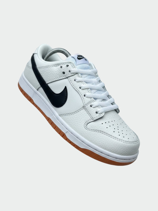Nike Sb Dunk Low White Gum