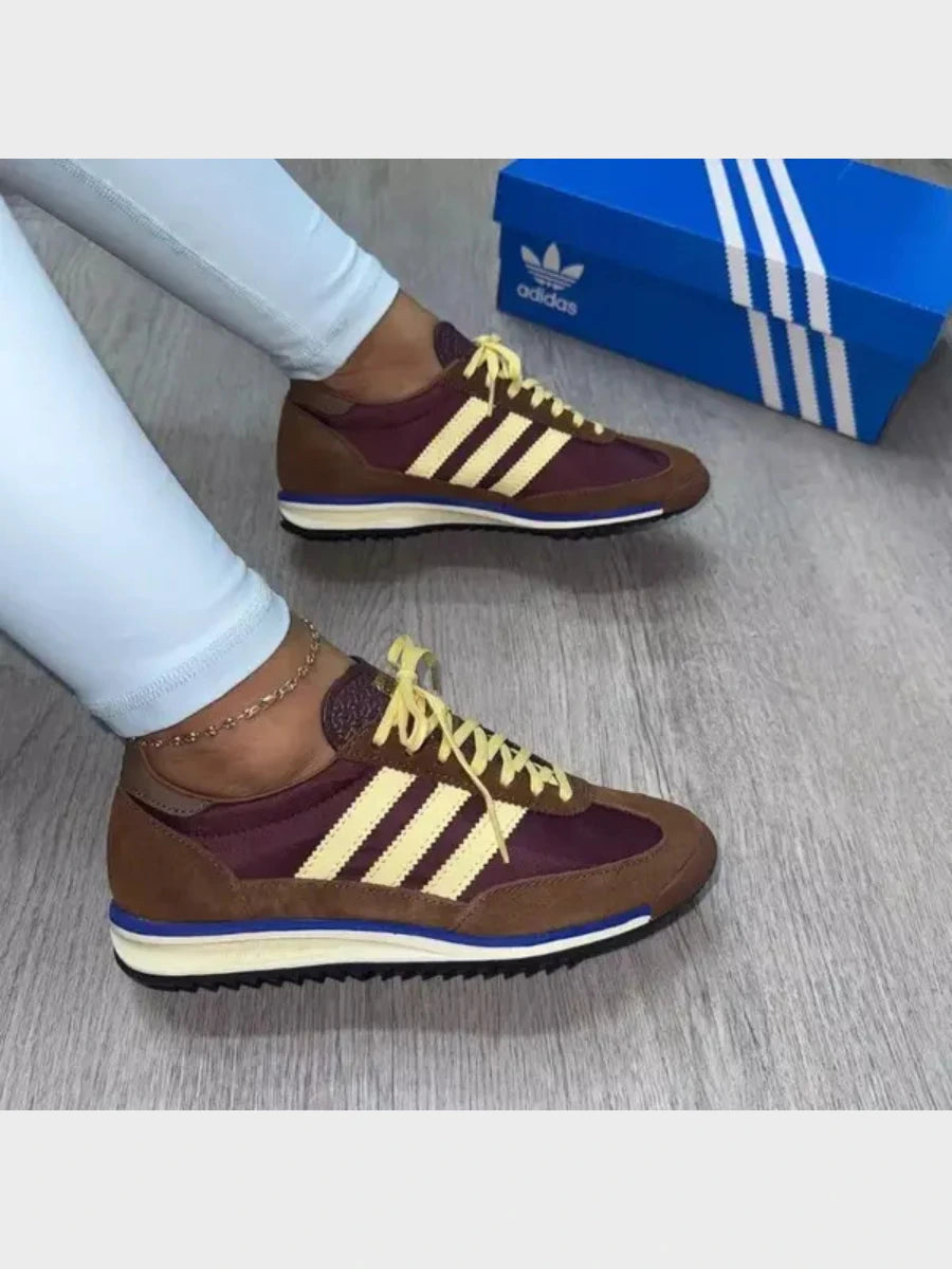 Adidas SL 72