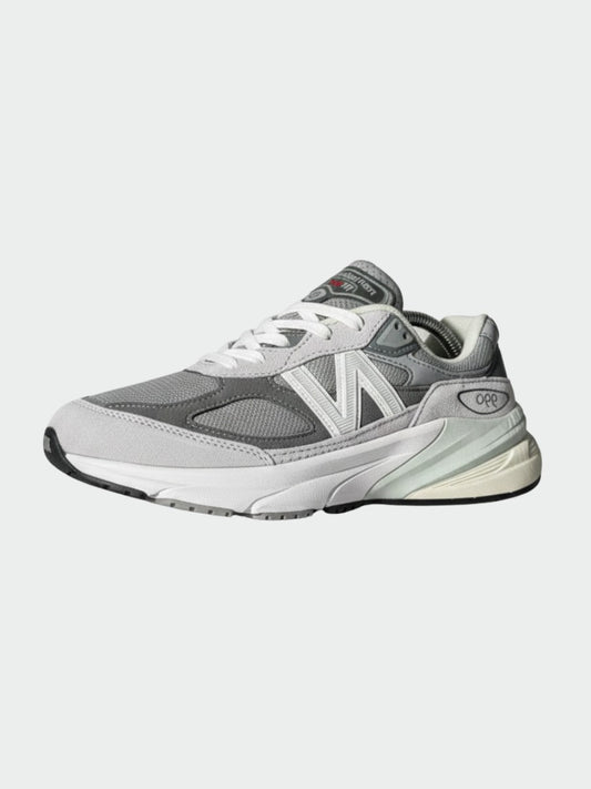 New Balance white and grey