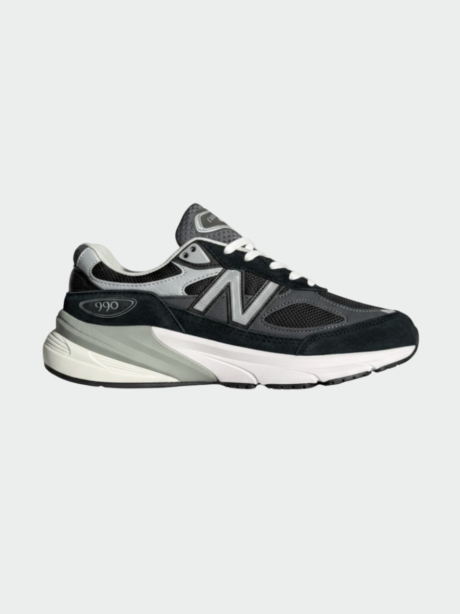 New Balance black and grey