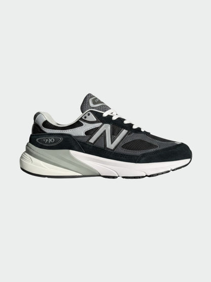 New Balance black and grey