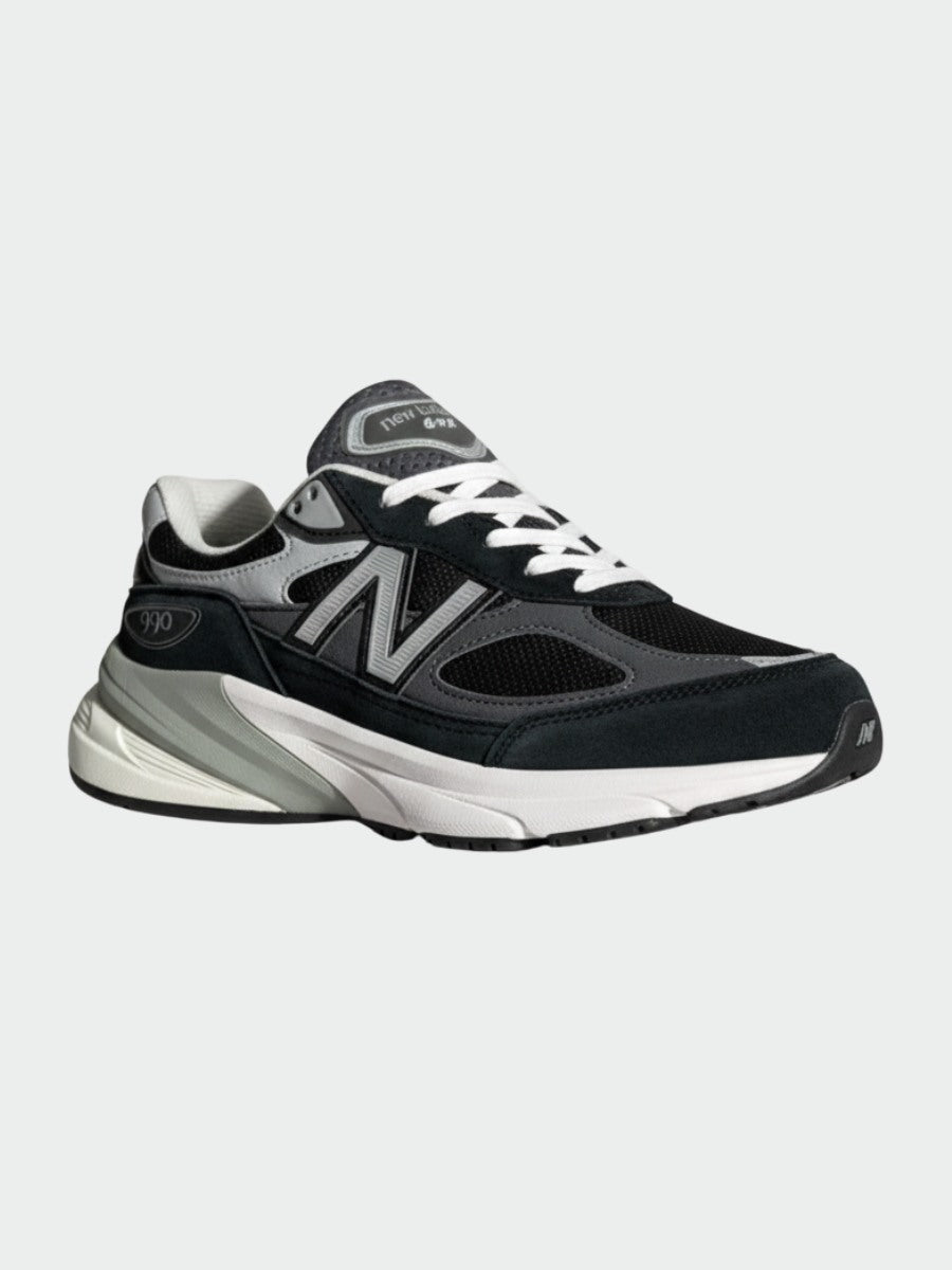 New Balance black and grey