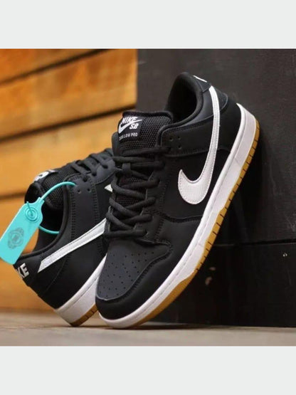 Nike SB Dunk Low