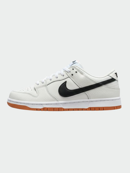 Nike Sb Dunk Low White Gum