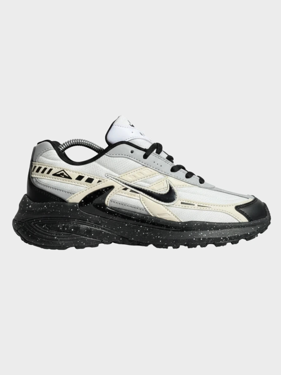 Nike Initiator