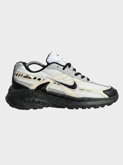 Nike Initiator