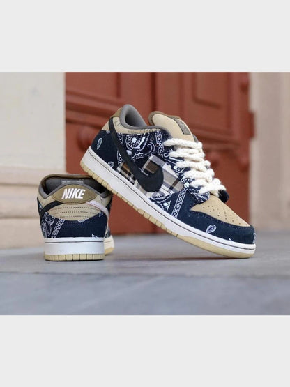 Nike SB Dunk Travis Scott